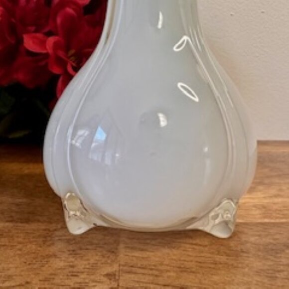 Vintage Hand Blown Art Glass Vase‎ White Base Red Green Swirl Ruffled Top - Picture 9 of 9